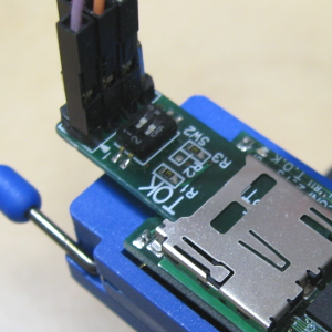 uSD-AdapterとuSD-CONF2イメージ
